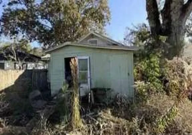 Photo 3 of Single family home for sale at 145 Bernice St, Ponchatoula, LA 70454 | MLS# 2553030 | Listing updated on 2026-04-20