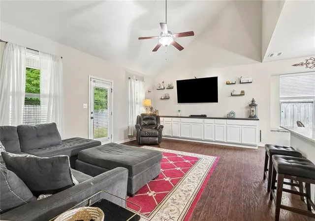 4th image of 39267 Franklin St, Ponchatoula, LA 70454 | MLS# 2545499