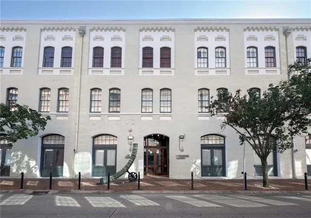 2nd image of 700 Commerce St #314, New Orleans, LA 70130 | MLS# 2553109