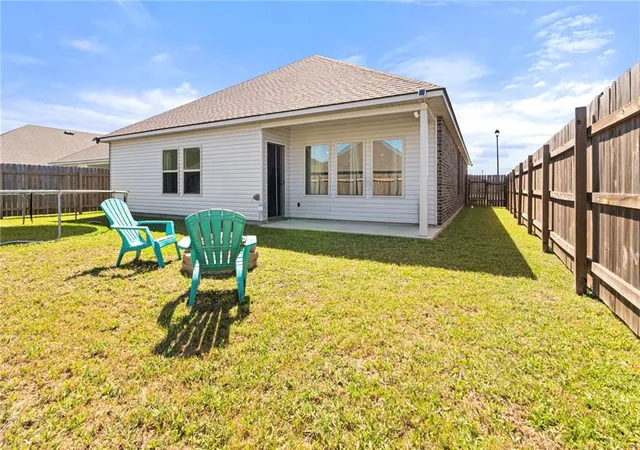 Photo 3 of Single family home for sale at 5233 Summer Pecan Rd, Slidell, LA 70461 | MLS# 2553059 | Listing updated on 2026-04-15