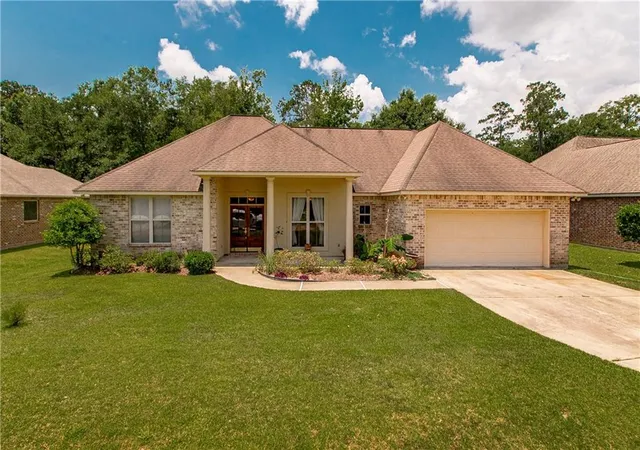 Homes for sale in Ponchatoula, LA | 39749 Mark Ct, Ponchatoula, LA 70454 | MLS# 2553135