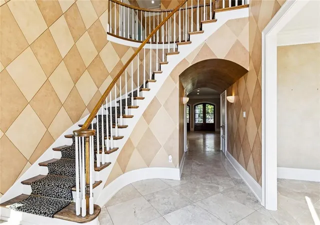 3rd image of 3928 Edenborn Ave, Metairie, LA 70002 | MLS# 2553306