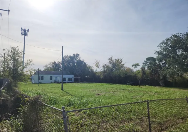 Photo 1 of Land for sale at 8146 Hayne Blvd, New Orleans, LA 70126 | MLS# 2553170 | Listing updated on 2026-04-16