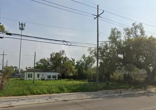 Photo 4 of Land for sale at 8146 Hayne Blvd, New Orleans, LA 70126 | MLS# 2553170 | Listing updated on 2026-04-16
