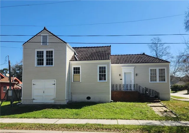 1st image of 6417 Fleur De Lis Dr, New Orleans, LA 70124 | MLS# 2552915