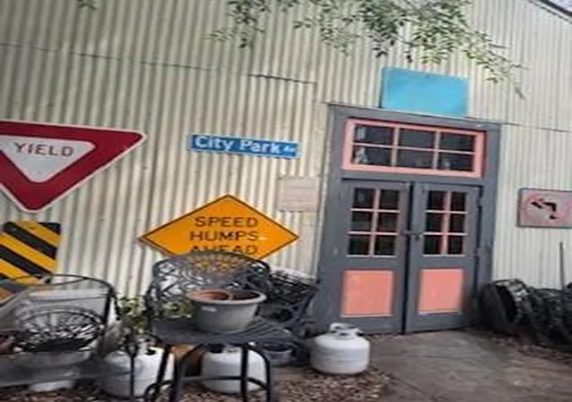 16th image of 601 Patterson St, New Orleans, LA 70114 | MLS# 2552391