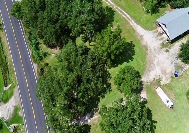 3rd image of 55168 Hwy 433, Slidell, LA 70461 | MLS# 2552658