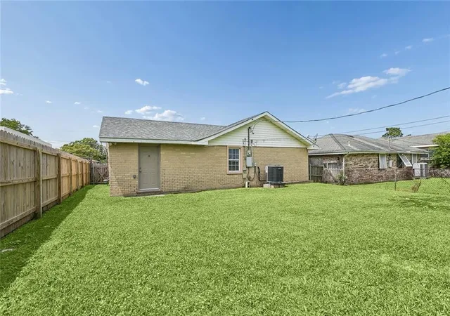Homes for sale in Kenner, LA | 3804 W Louisiana State Dr, Kenner, LA 70065 | MLS# 2553217