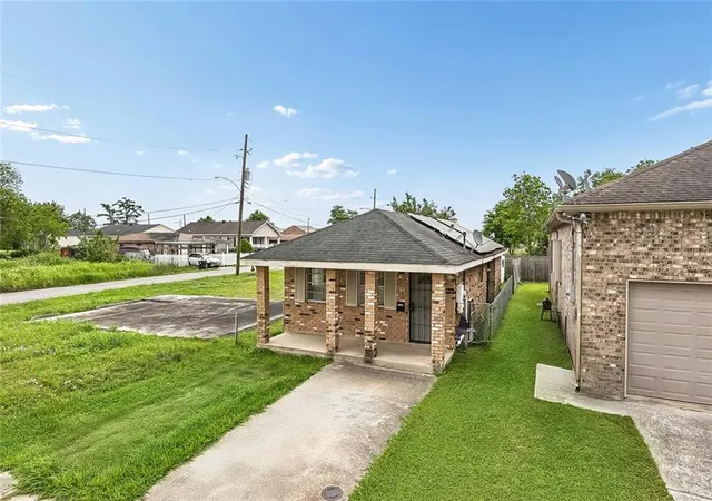 Photo 2 of Single family home for sale at 2135 Delery St, New Orleans, LA 70117 | MLS# 2548220 | Listing updated on 2026-07-01