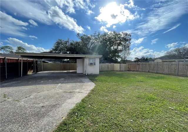33rd image of 2272 New York St, New Orleans, LA 70122 | MLS# 2553488