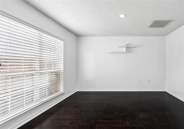 Photo 2 of Single family home for sale at 1132 Indigo Ct, Slidell, LA 70460 | MLS# 2553234 | Listing updated on 2026-06-26