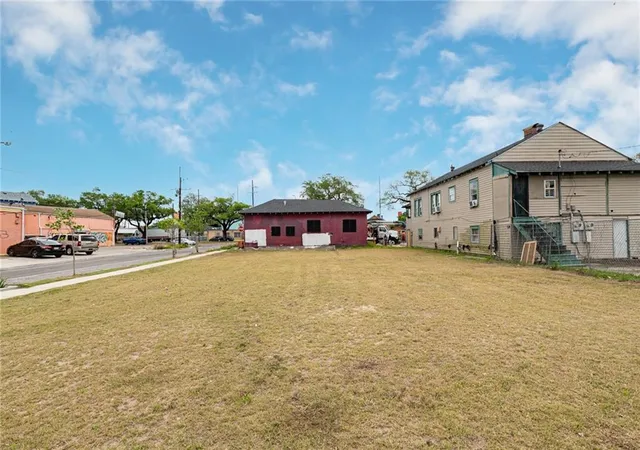 2nd image of 1339 Arts St, New Orleans, LA 70117 | MLS# 2553139