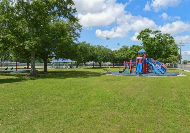 Homes for sale in Metairie, LA | 1000 N Lester Ave, Metairie, LA 70003 | MLS# 2553025