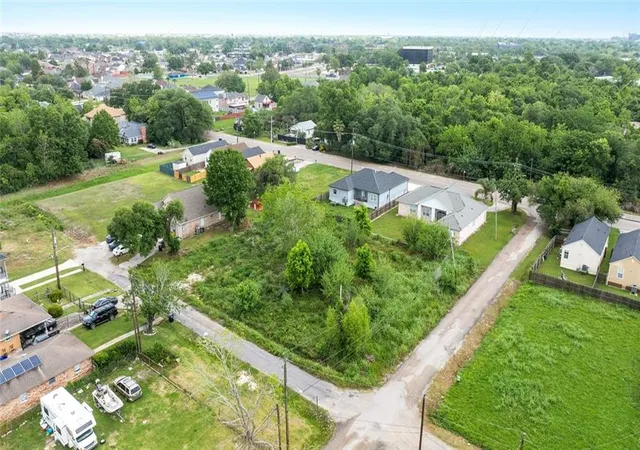 14th image of 3166 Elmwood Park Dr, New Orleans, LA 70114 | MLS# 2553639
