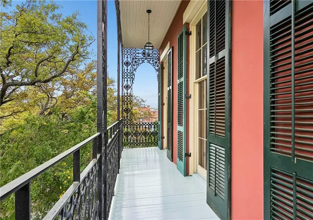 Photo 2 of Condo for sale at 633 Esplanade Ave #202, New Orleans, LA 70116 | MLS# 2553702 | Listing updated on 2026-04-20
