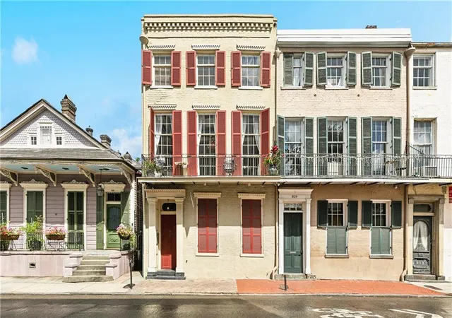 1st image of 827 Burgundy St #C, New Orleans, LA 70116 | MLS# 2553723