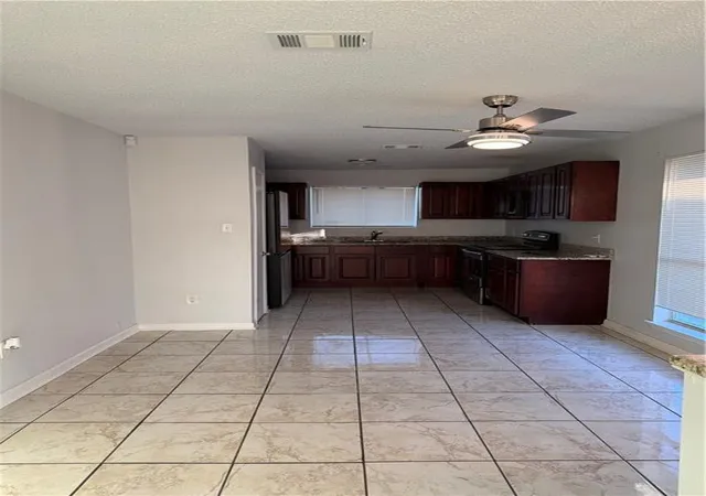 Homes for sale in La Place, LA | 2541 Virginian Colony Ave, La Place, LA 70068 | MLS# 2553767