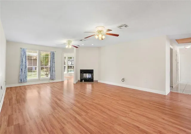 Photo 3 of Single family home for sale at 1015 Fairway St, Kenner, LA 70062 | MLS# 2553712 | Listing updated on 2026-07-27