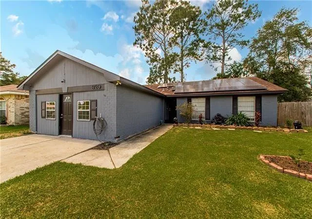Photo 2 of Single family home for sale at 329 Tiffany St, Slidell, LA 70461 | MLS# 2553819 | Listing updated on 2026-09-01