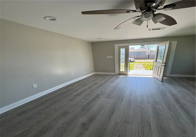 2nd image of 9009 Fig St, New Orleans, LA 70118 | MLS# 2554066