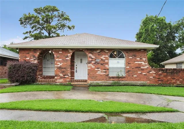 Photo 1 of Single family home for sale at 3016 Taft Park, Metairie, LA 70002 | MLS# 2554262 | Listing updated on 2026-06-17