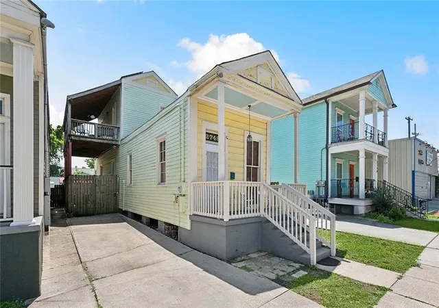 2nd image of 2748 Bienville St, New Orleans, LA 70119 | MLS# 2554029