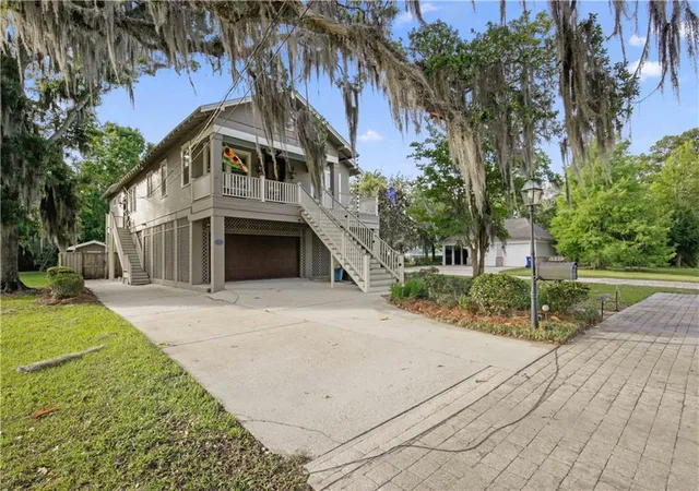 1st image of 127 Wilkinson St, Mandeville, LA 70448 | MLS# 2553311