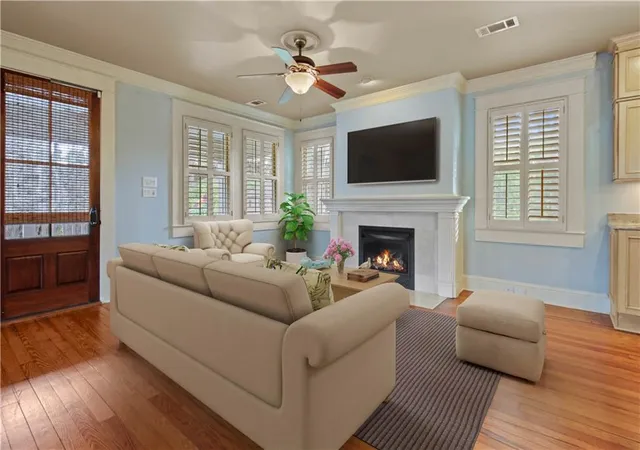 3rd image of 127 Wilkinson St, Mandeville, LA 70448 | MLS# 2553311
