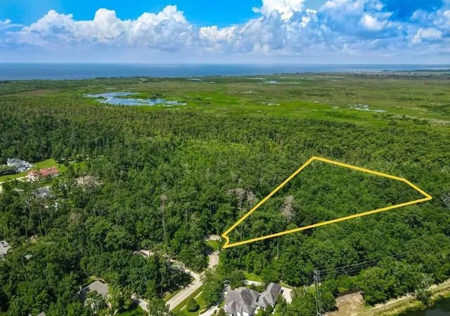 4th image of 2 Tupelo Tr, Mandeville, LA 70471 | MLS# 2553782