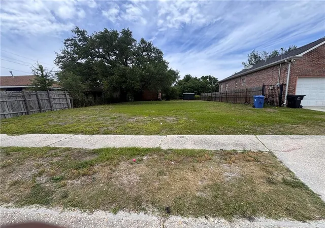 Photo 1 of Land for sale at 4611 Mithra St, New Orleans, LA 70126 | MLS# 2554291 | Listing updated on 2026-04-22
