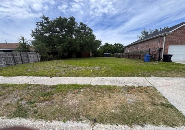 Photo 4 of Land for sale at 4611 Mithra St, New Orleans, LA 70126 | MLS# 2554291 | Listing updated on 2026-04-22