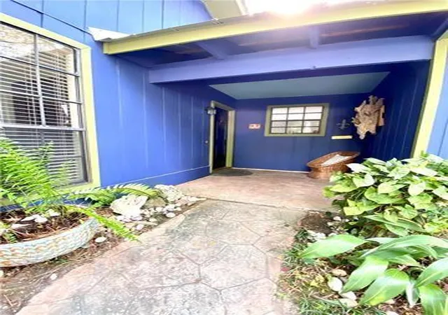 3rd image of 274 Oakwood Dr, Mandeville, LA 70448 | MLS# 2554398