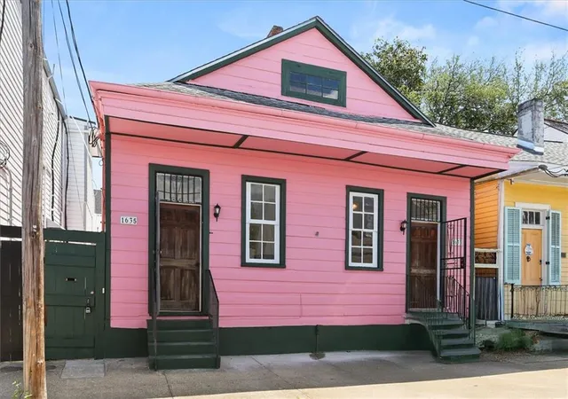 Homes for sale in New Orleans, LA | 1633 35 Pauger St, New Orleans, LA 70116 | MLS# 2554376