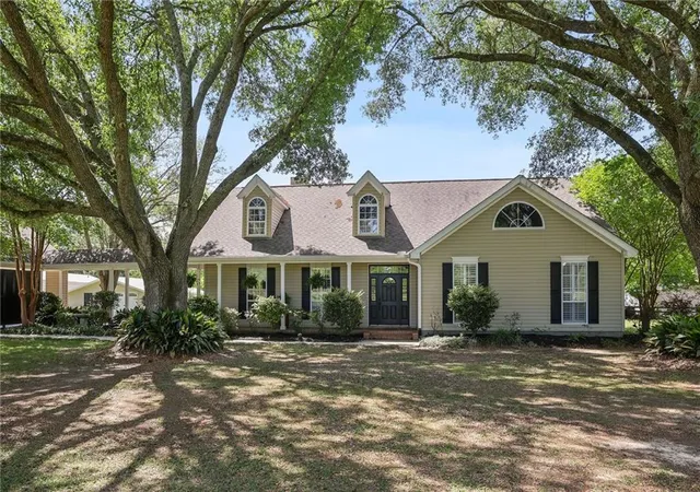 Photo 2 of Single family home for sale at 18406 Highway 442 E, Independence, LA 70443 | MLS# 2553736 | Listing updated on 2026-08-03