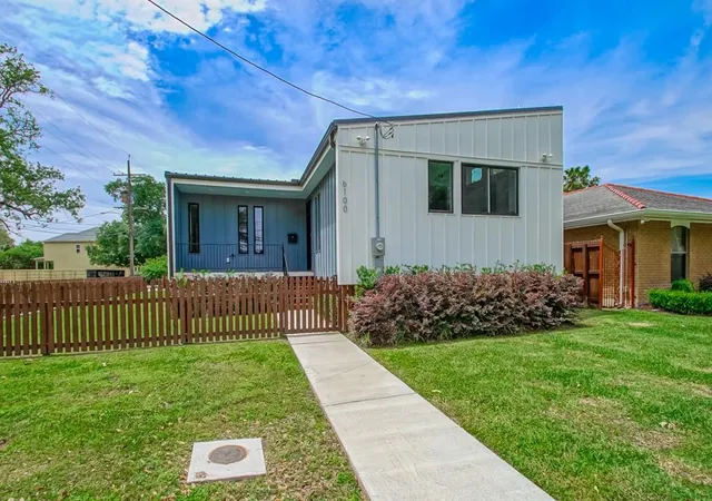 2nd image of 6100 Duplessis St, New Orleans, LA 70122 | MLS# 2553893