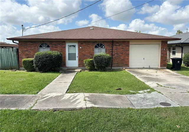 Photo 1 of Single family home for sale at 2947 Amazon St, New Orleans, LA 70114 | MLS# 2554109 | Listing updated on 2026-05-27