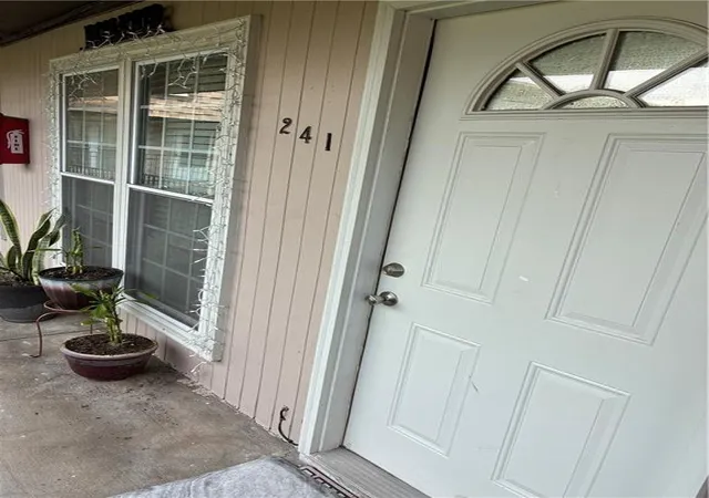 Homes for sale in Metairie, LA | 6320 Riverside Dr #241, Metairie, LA 70003 | MLS# 2553672