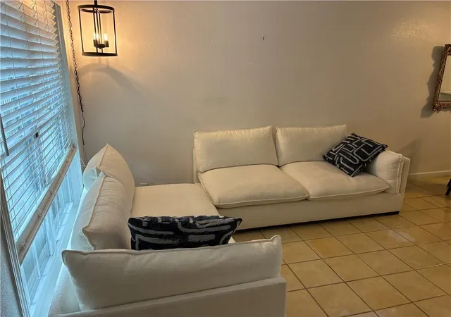 Homes for sale in Metairie, LA | 6320 Riverside Dr #241, Metairie, LA 70003 | MLS# 2553672