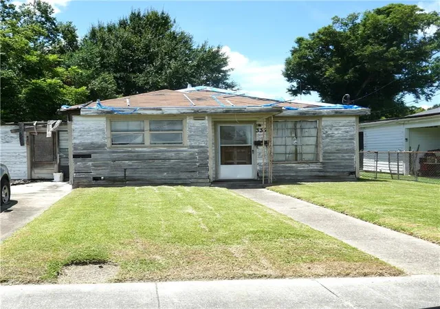 Homes for sale in Kenner, LA | 335 Taylor St, Kenner, LA 70062 | MLS# 2549244