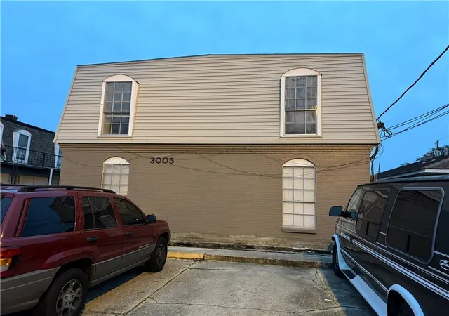 Photo 3 of Multi family home for sale at 3005 Lake Villa Dr, Metairie, LA 70002 | MLS# 2554628 | Listing updated on 2026-06-16