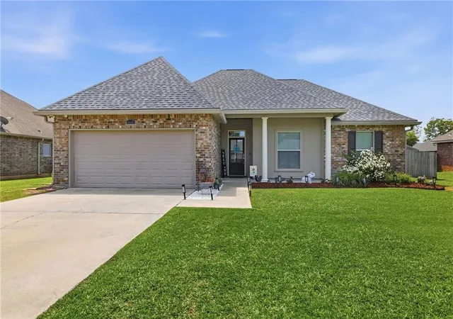 1st image of 13157 E Coles Creek Loop, Hammond, LA 70403 | MLS# 2554896