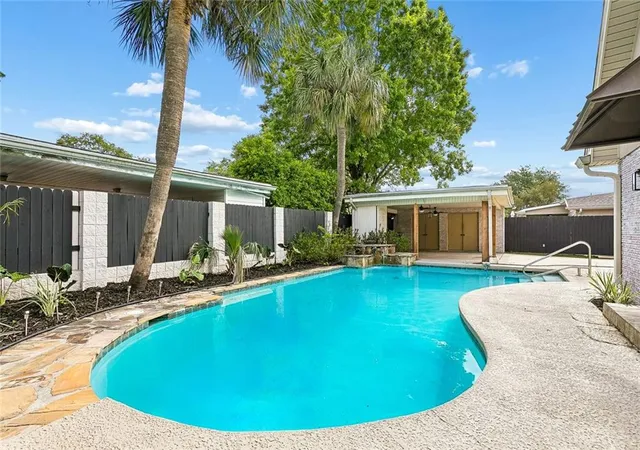 5th image of 765 Emerald St, New Orleans, LA 70124 | MLS# 2554900