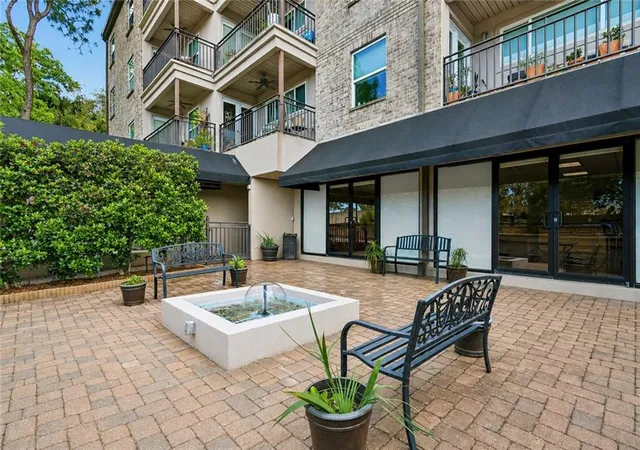 Homes for sale in New Orleans, LA | 500 Lake Marina Ave #203, New Orleans, LA 70124 | MLS# 2554835