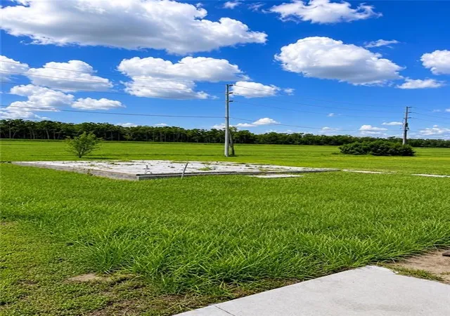 3rd image of 6557 Rue Louis Phillipe St, Marrero, LA 70072 | MLS# 2555012