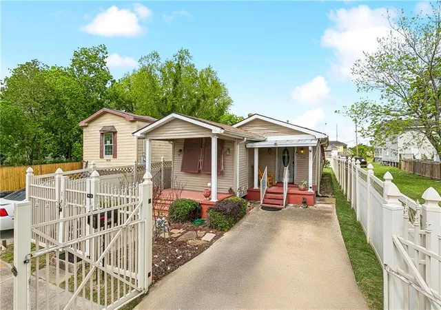 Photo 1 of Single family home for sale at 2640 Piety St, New Orleans, LA 70117 | MLS# 2554988 | Listing updated on 2026-08-28