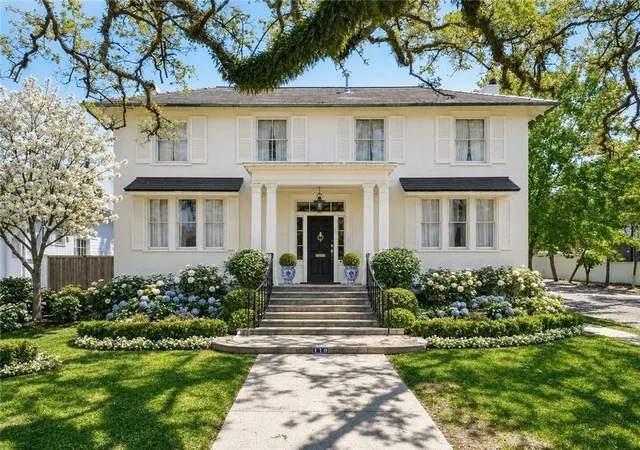 Homes for sale in New Orleans, LA | 119 Audubon Blvd, New Orleans, LA 70118 | MLS# 2547705