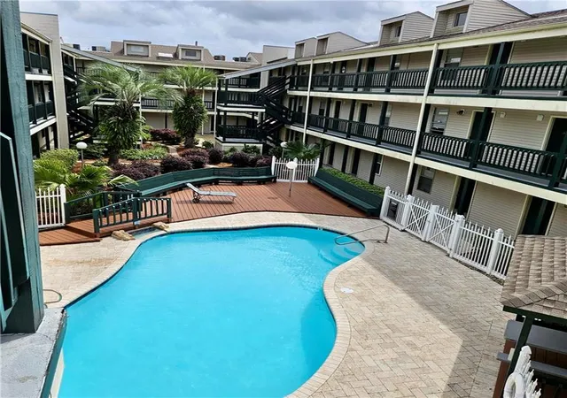 Homes for sale in Metairie, LA | 2330 Edenborn Ave #116, Metairie, LA 70001 | MLS# 2554505