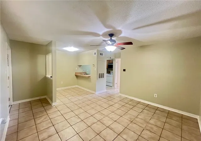 Homes for sale in Metairie, LA | 2330 Edenborn Ave #116, Metairie, LA 70001 | MLS# 2554505
