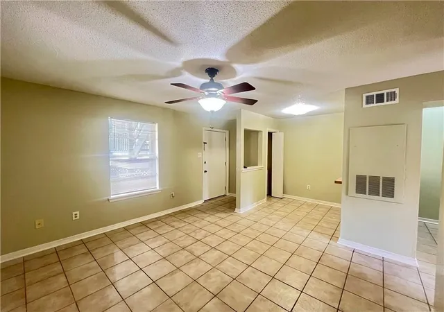 Homes for sale in Metairie, LA | 2330 Edenborn Ave #116, Metairie, LA 70001 | MLS# 2554505