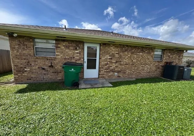 25th image of 713 715 Kent Ave, Metairie, LA 70001 | MLS# 2554726